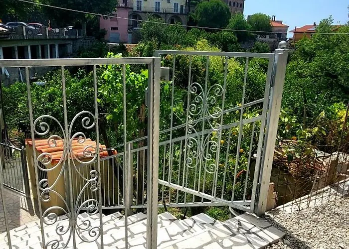 Domus In Horto Casa de Férias *